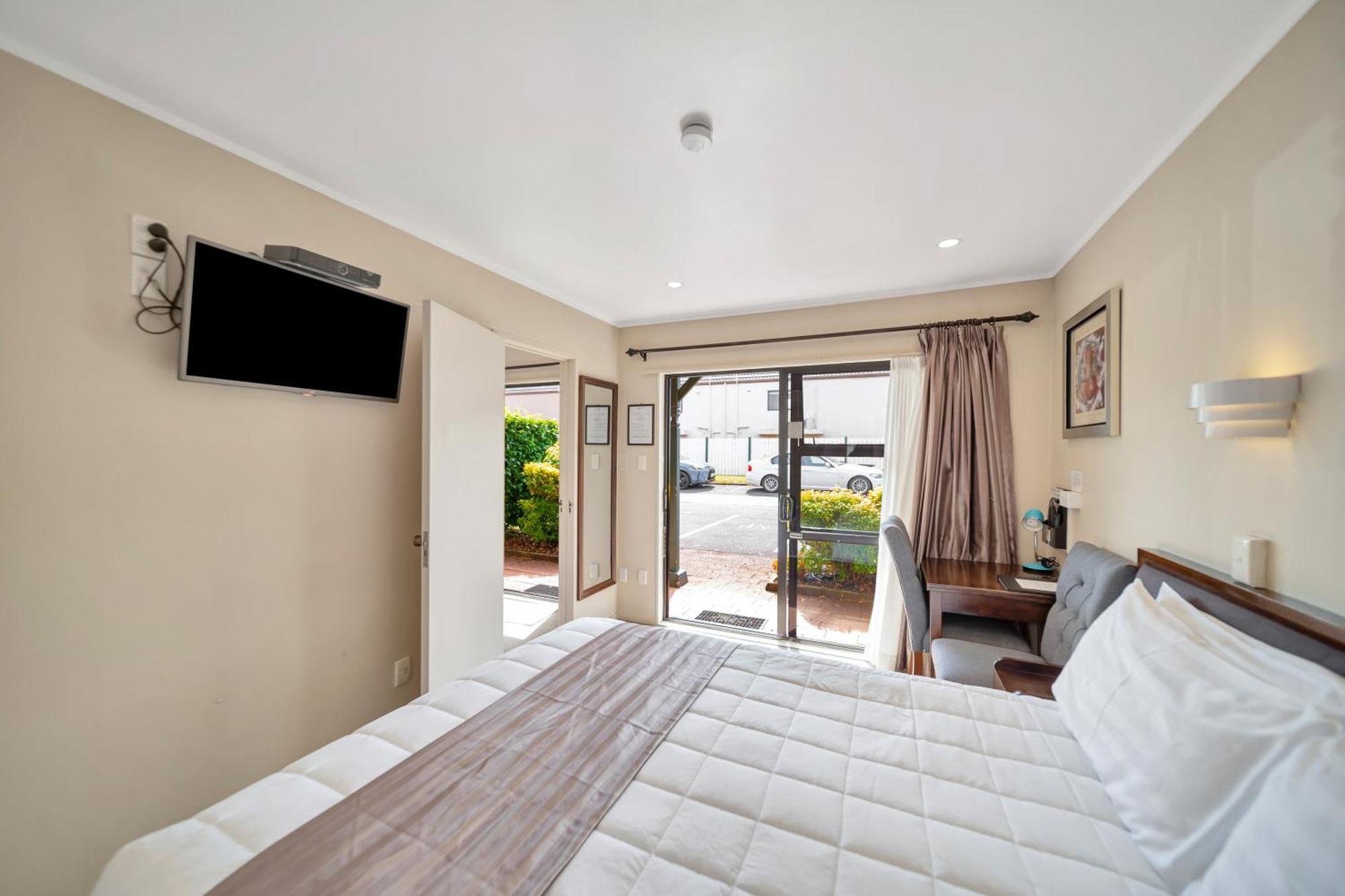 Tudor Court Motor Lodge Auckland Eksteriør billede