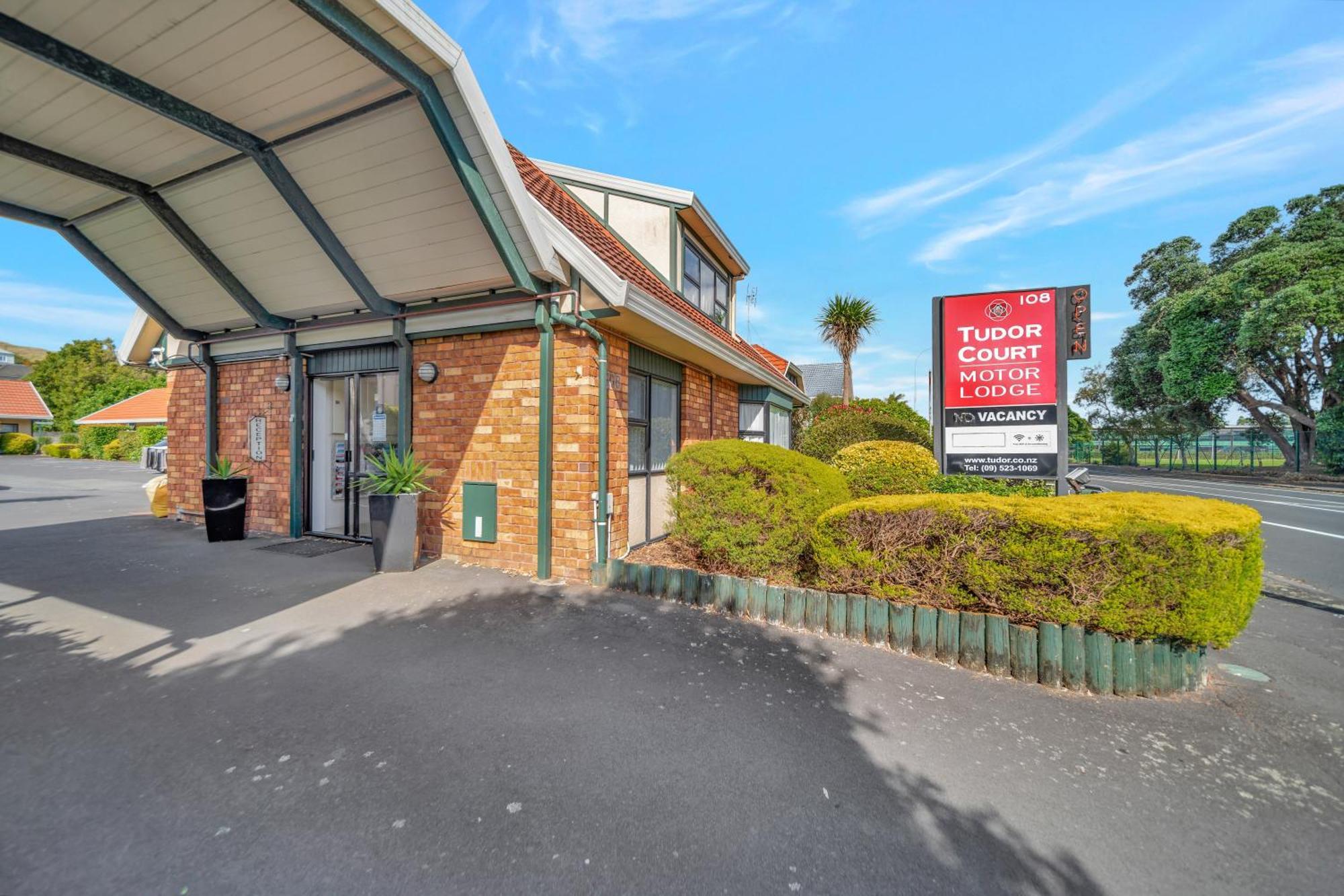 Tudor Court Motor Lodge Auckland Eksteriør billede