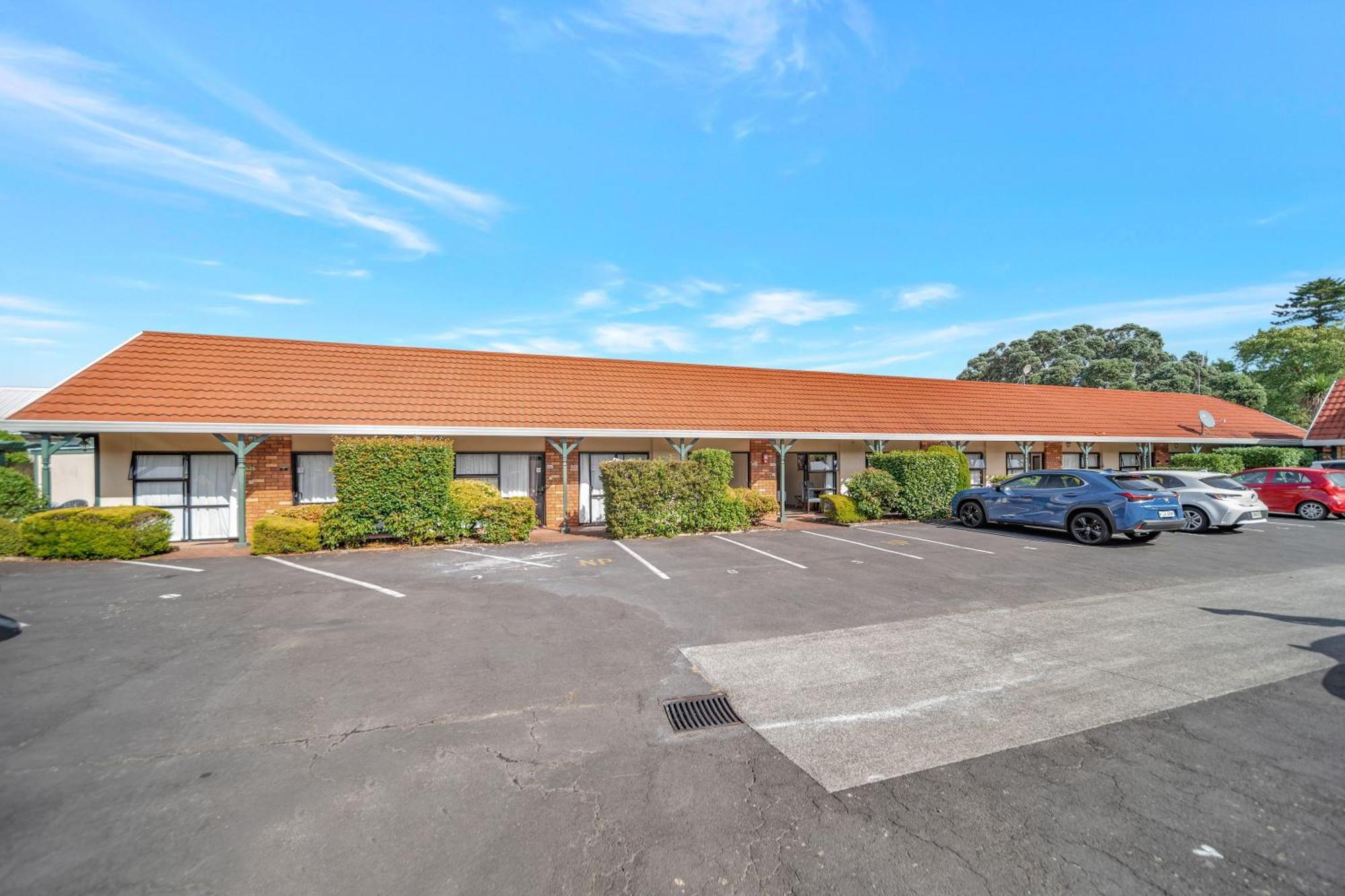 Tudor Court Motor Lodge Auckland Eksteriør billede