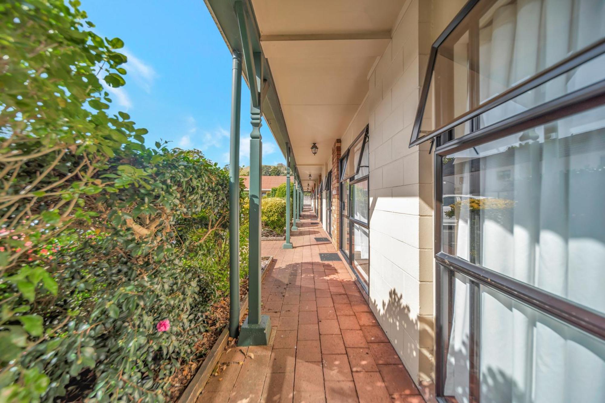 Tudor Court Motor Lodge Auckland Eksteriør billede