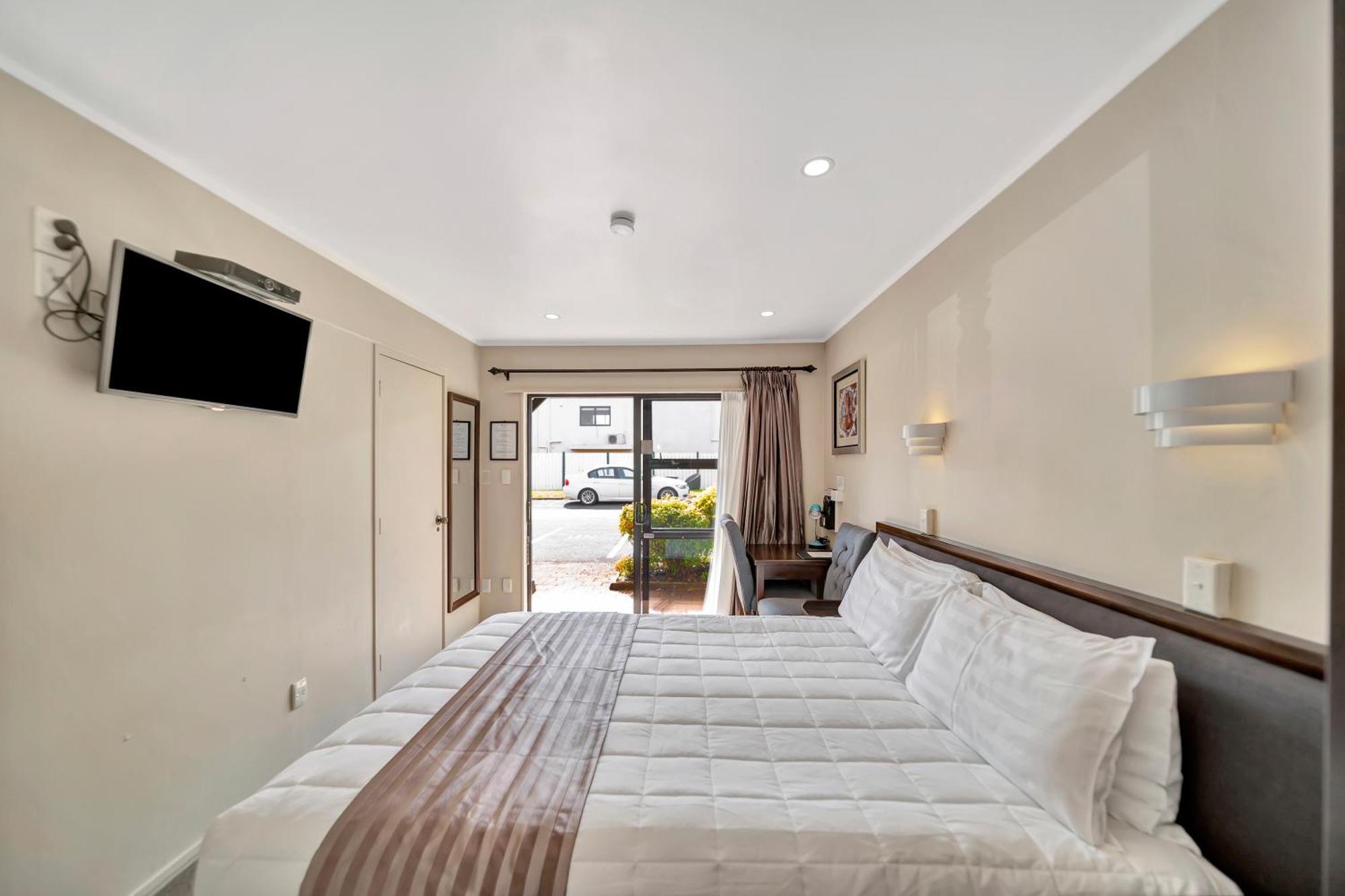 Tudor Court Motor Lodge Auckland Eksteriør billede