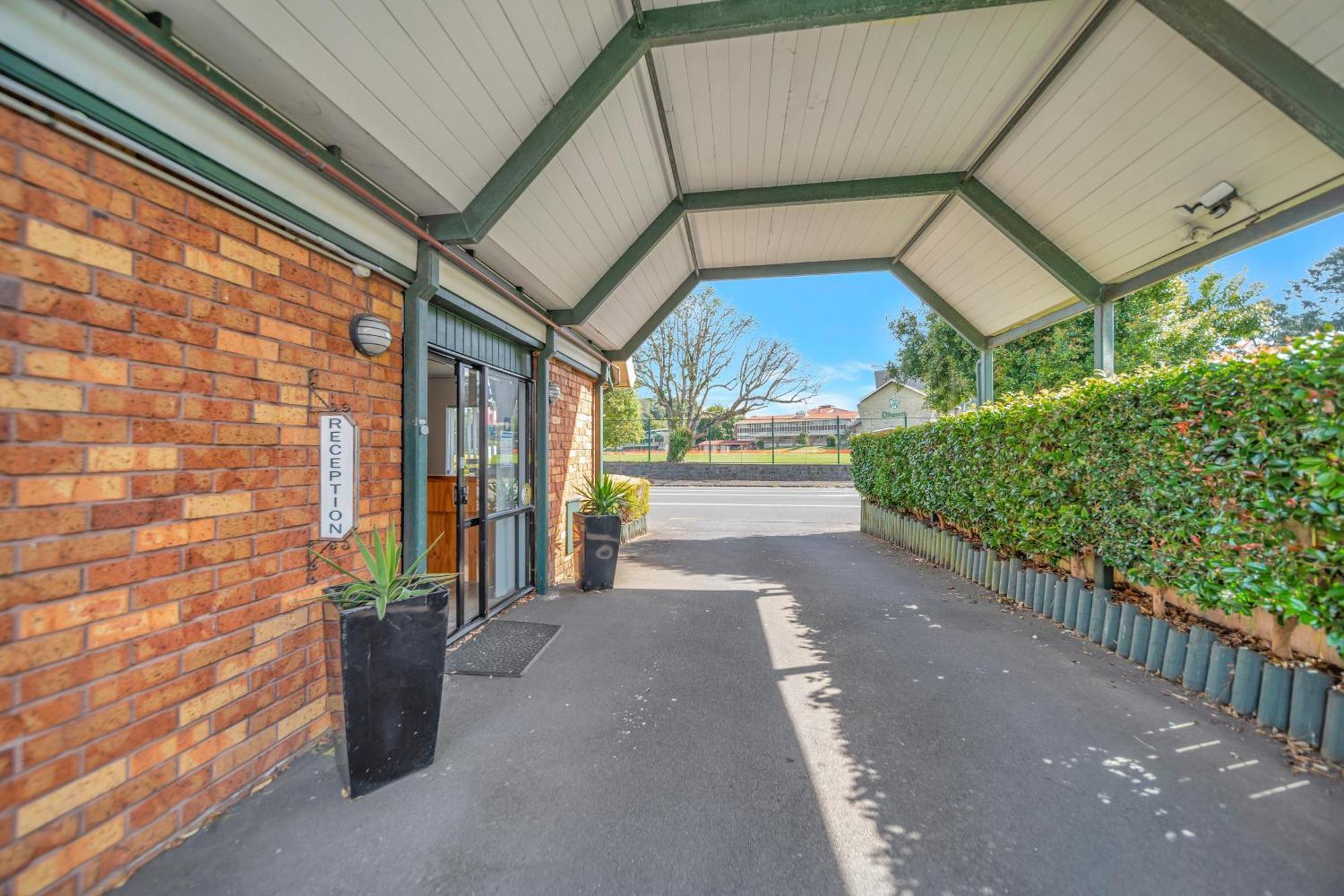 Tudor Court Motor Lodge Auckland Eksteriør billede