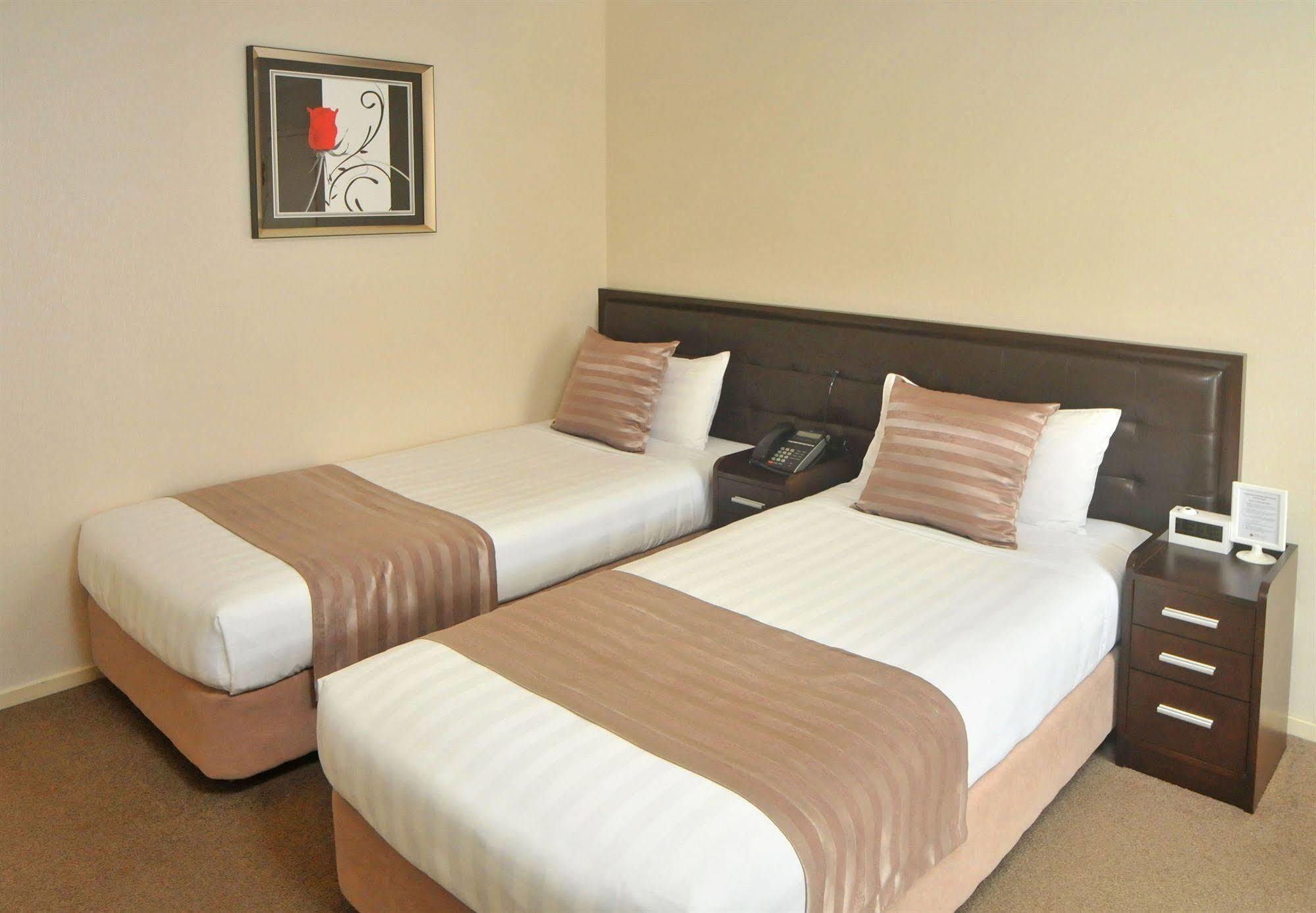 Tudor Court Motor Lodge Auckland Eksteriør billede